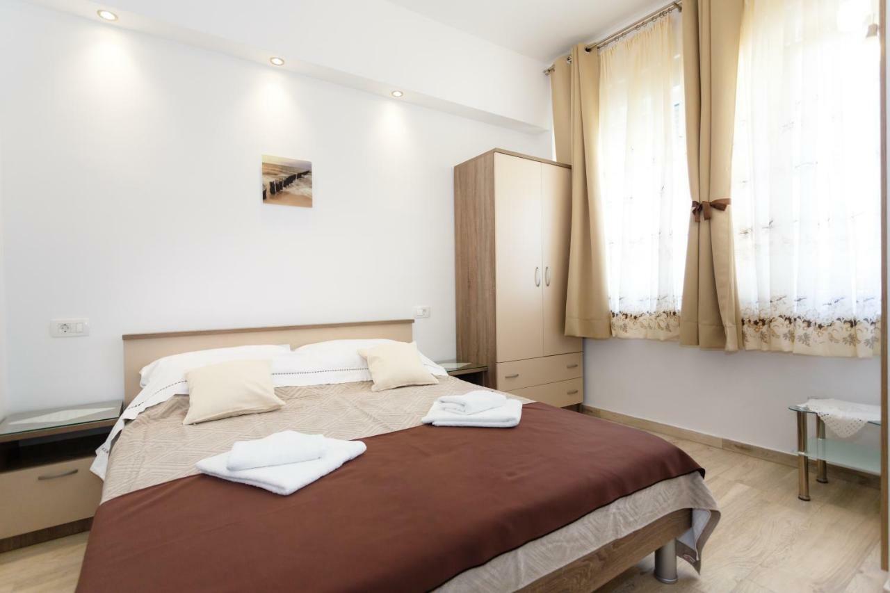 Apartment Rosemary 24 Krk Town Zewnętrze zdjęcie