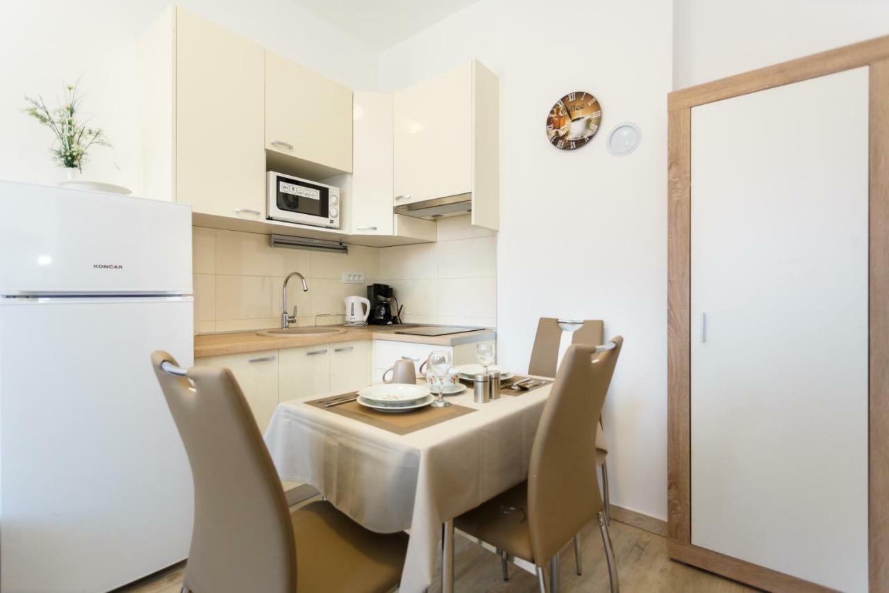 Apartment Rosemary 24 Krk Town Zewnętrze zdjęcie
